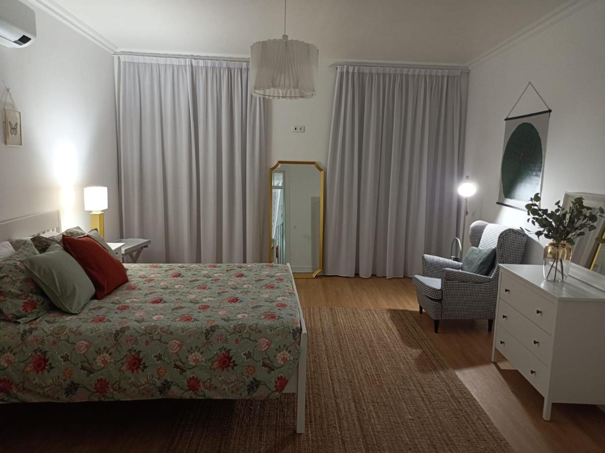 Santo Cristo Apartments Понта Делгада Екстериор снимка