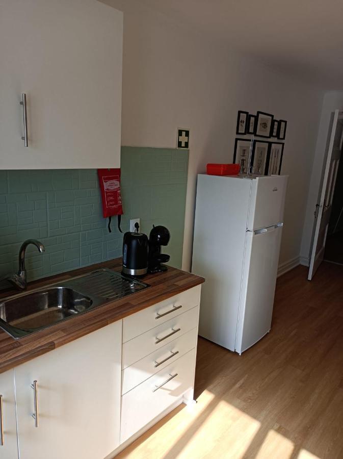 Santo Cristo Apartments Понта Делгада Екстериор снимка